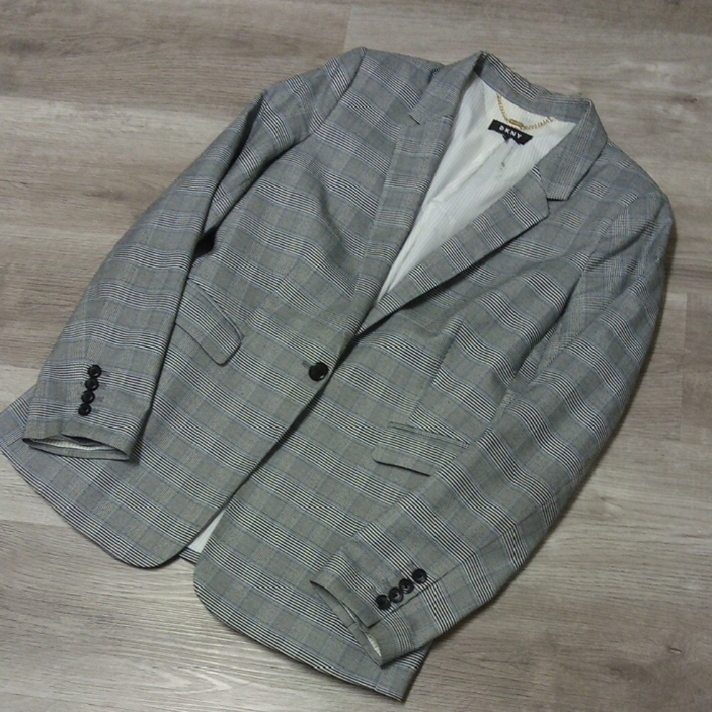 DKNY Women's Classic Gray Check Blazer
